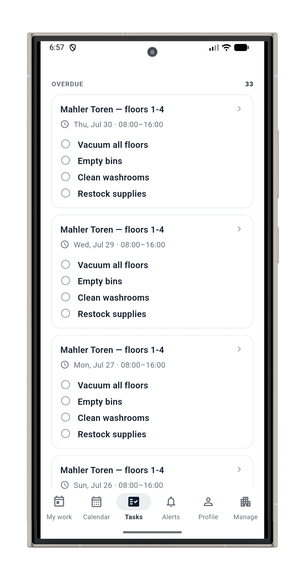 MAYDAN's tasks screen: the checklist the employee follows during a shift